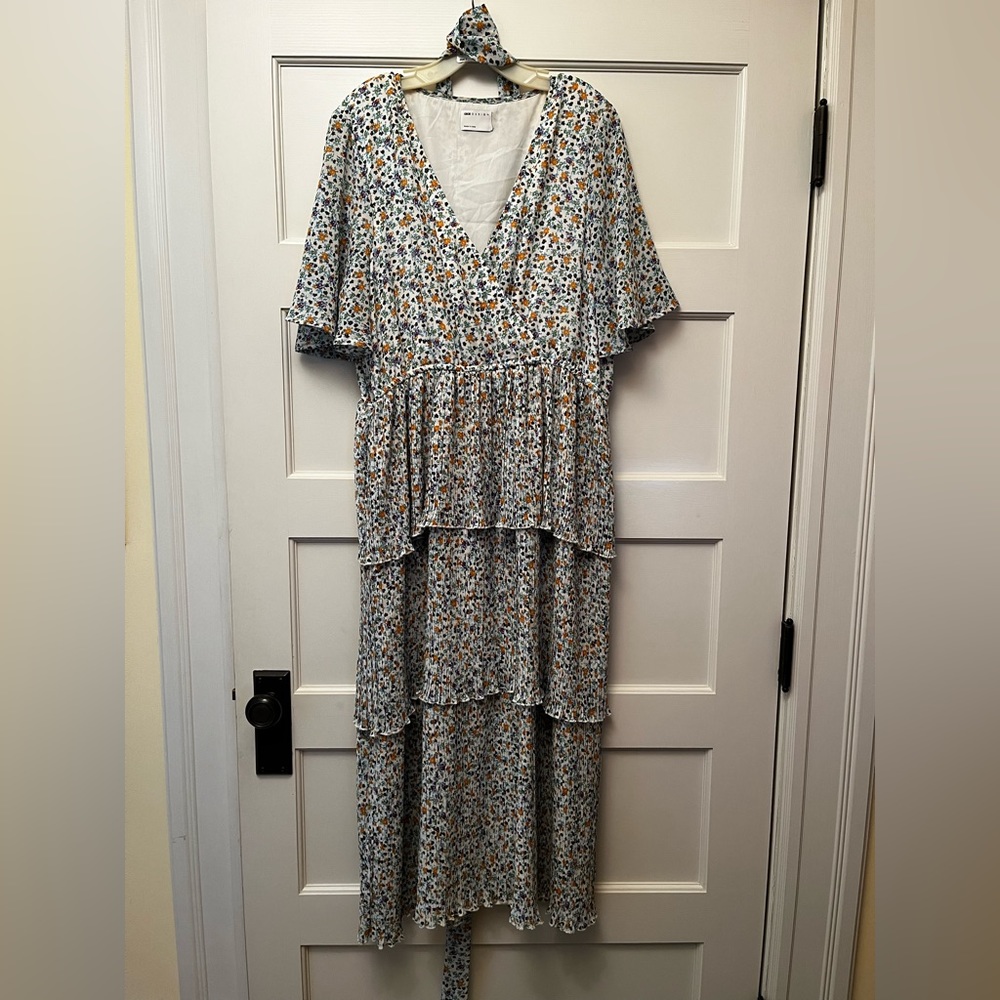 ASOS Design tiered/pleated floral midi dress